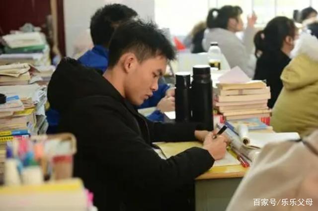 学生平时成绩很好，一到大考就“掉链子”，是什么原因导致的？插图5