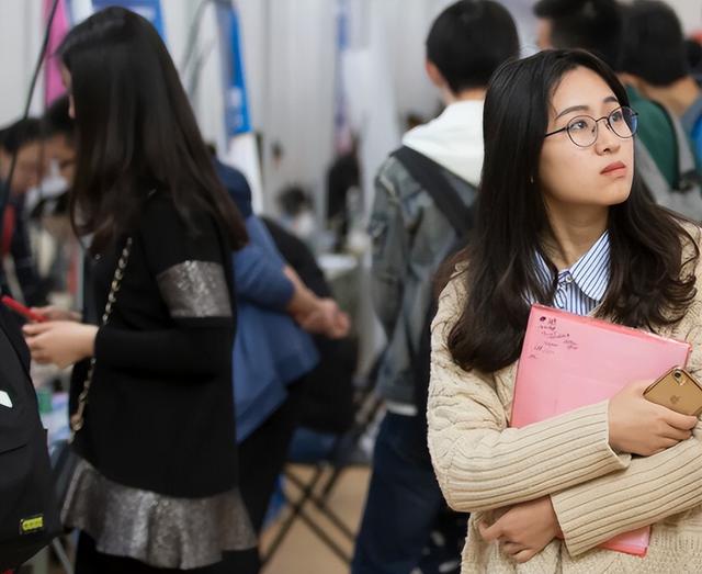 过来人坦言：校招和社招区别大，幸好听了老师的话，学生别不在意插图1