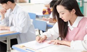 2024河南专升本学校有哪些？业内人帮你分析-小默在职场