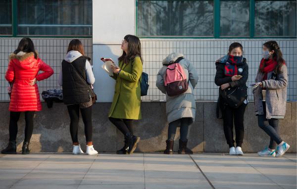 没毕业的大学生可以报考公务员吗？插图